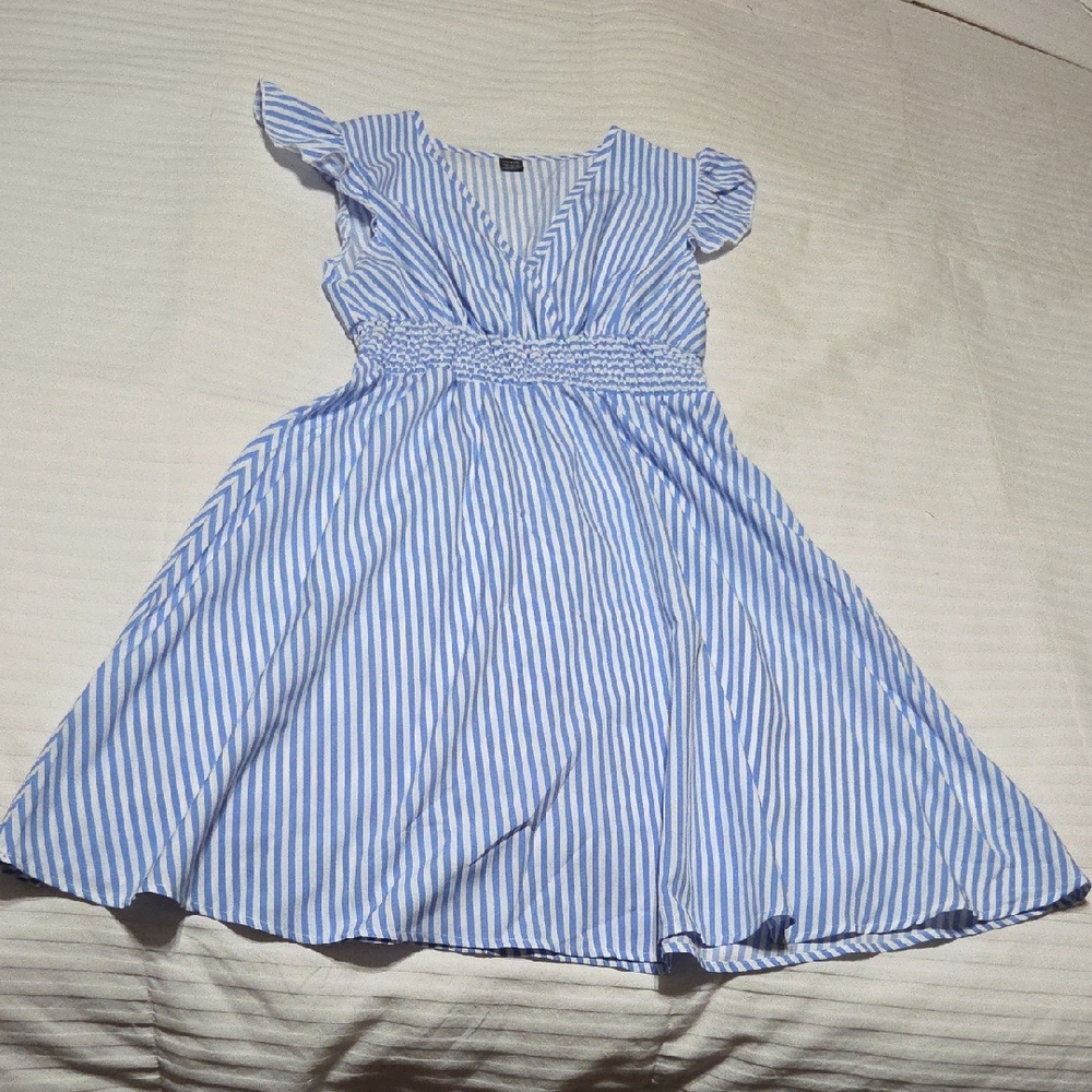 SHEIN Light Blue & White Striped Ruffle Sleeve Maxi Dress